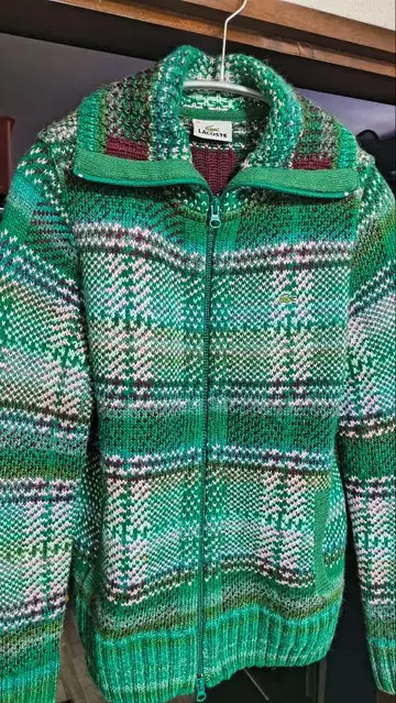 Lacoste 체크 무늬 집업 스웨터 사이즈 38