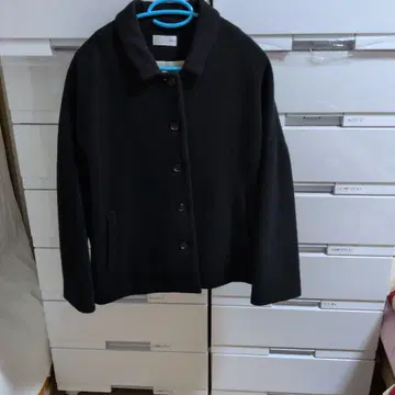 새상품 엔슈 직물 HUIS. 블랙 울 피 코트