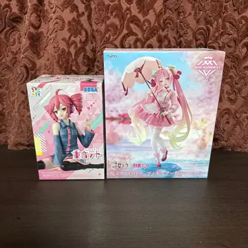 카사네 테토 & 하츠네 미쿠 피규어 세트