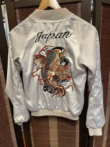 스카잔 Japan 잉어 용 자수 일본풍 패턴 새틴 블루종 xs