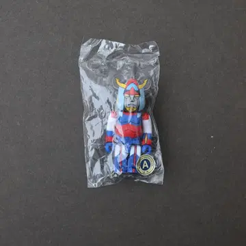 [ 미개봉 새상품 ] BE@RBRICK SERIES 46 용사 라이딘