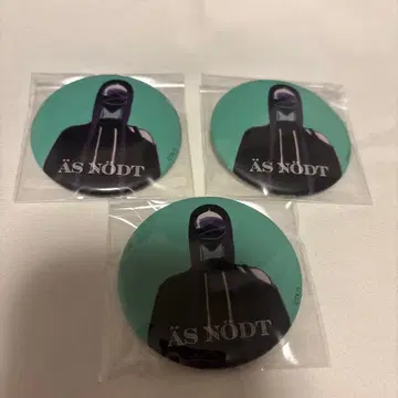 BLEACH WORLD 매트 캔뱃지 에스노트