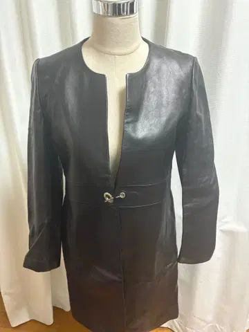 블랙 가죽 자켓