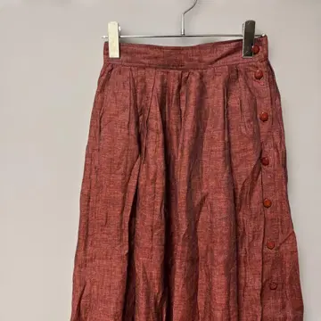 웅가로 플레어 롱 린넨 스커트 (S) 레드 브라운 버튼 악센트 성인