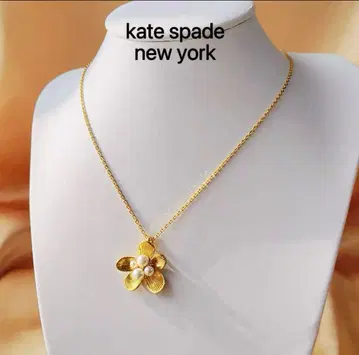 케이트 스페이드 매트 골드 플라워 펄 목걸이