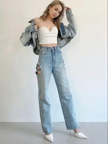 [ GYDA x KODAKUMI ] 사이드 스터드 벨트 디자인 데님 팬츠