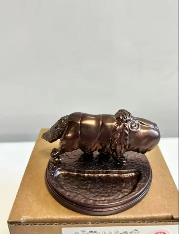 지브리파크 한정판 하울의 움직이는 성 힌 메탈 입상