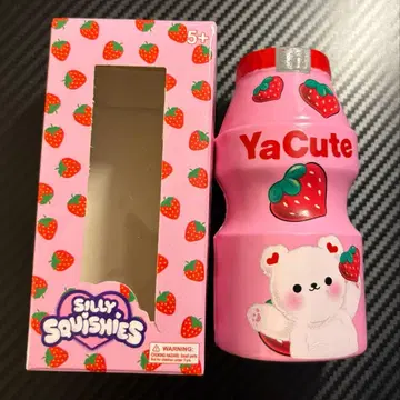 초레어 해외 스퀴즈 silly 야쿠르트 딸기 딸기 밀크