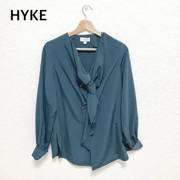 새상품 HYKE 하이크 보타이 블라우스 새틴 밴드 카라 그린
