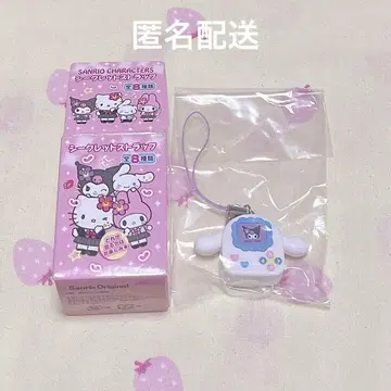 시나몬 쿠로미 시크릿 스트랩 산리오 두근두근 헤이세이 코갸루 게임기