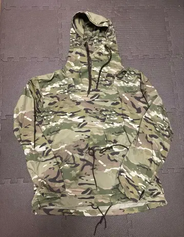 카모플라쥬 멀티캠 후드 부착 마운틴 파카 아노락 미군