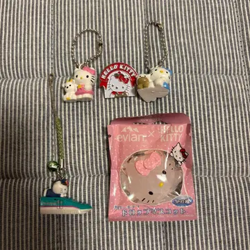 헬로키티 굿즈 세트