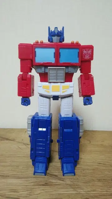 트랜스포머 스튜디오 시리즈 SS-142 옵티머스 프라임