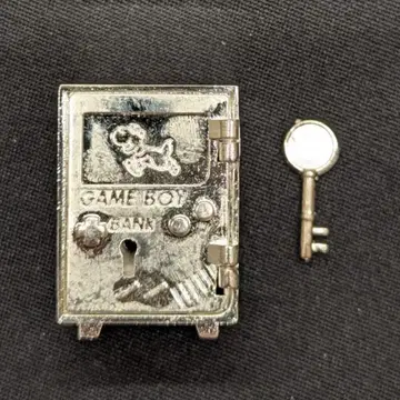 공동 요시 게임보이 금고 요시 게임보이 금고 은색