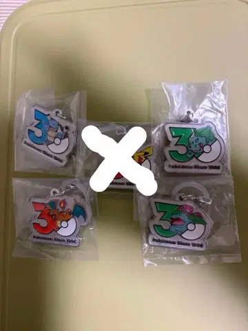 포켓몬 30th 메탈 참 4개 세트