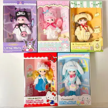 산리오 헬로키티 쿠로미 시나모롤 마이멜로디 폼폼푸딩 11cm