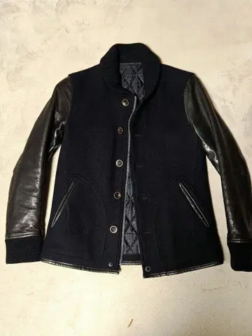 백래쉬 BACKLASH 가죽 바시티 자켓 S 사이즈