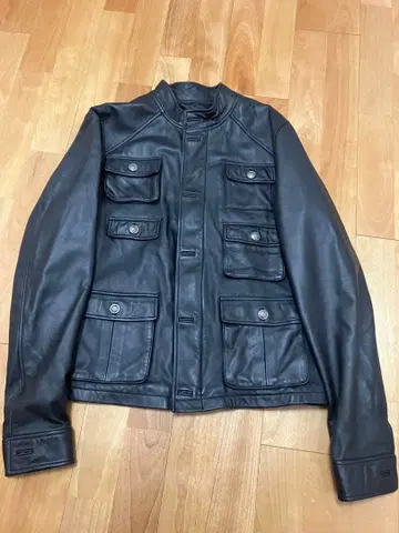 가죽 6 포켓 자켓 블랙