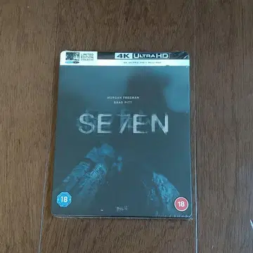 세븐 스틸북 4K UHD + Blu-ray
