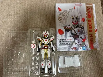 S.H.Figuarts 피규아트 가면라이더 가브 킹폼