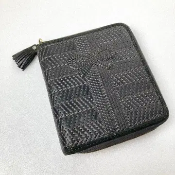 ANYA HINDMARCH 안야 힌드마치 이단 접이식 지갑 태슬