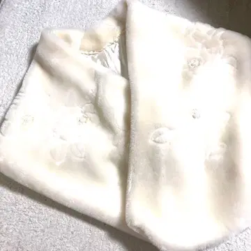 빈티지 아이보리 레트로 퍼 숄 장미&비즈&레이스 모티브