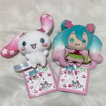 3 하츠네 미쿠 x 시나모롤 마스코트 벚꽃Ver. 2종