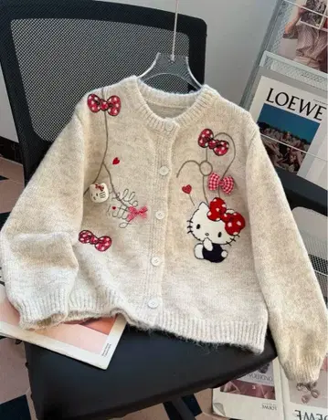 Hello Kitty 자수 리본 니트 가디건