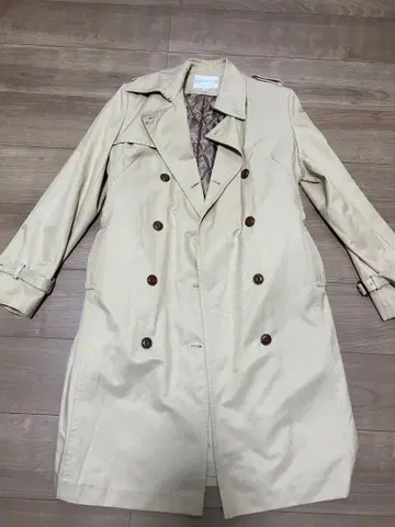 miss paris ii 베이지 트렌치코트 사이즈 11호 새상품급