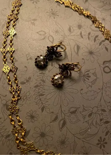 영국 앤티크 빅토리아 로즈컷 다이아 귀걸이