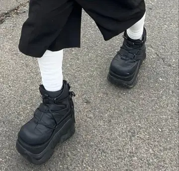 demonia 데모니아 platform boots 통굽