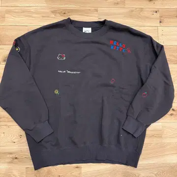 [새상품급] FREAK'S STORE HELLO KITTY 자수 맨투맨