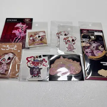 해즈빈 호텔에 오신 것을 환영합니다 엔젤 아크릴 키링 코롯토 스티커