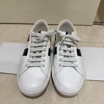 MONCLER 화이트 스트라이프 스니커즈