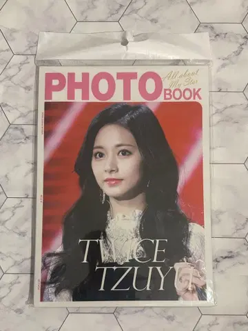 TWICE TZUYU 사진집