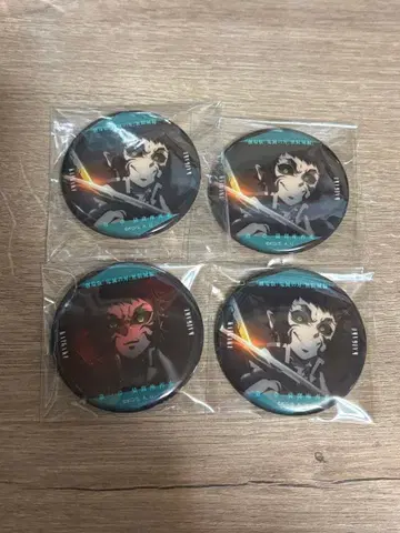 귀멸의 칼날 카이가쿠 나른한 눈빛 캔뱃지 4개 세트