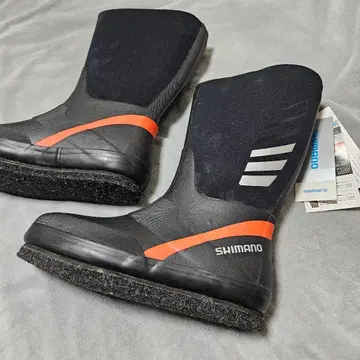 새상품 시마노 하이퍼 써멀 핀펠트 부츠 FB-049M 방한 갯바위 낚시