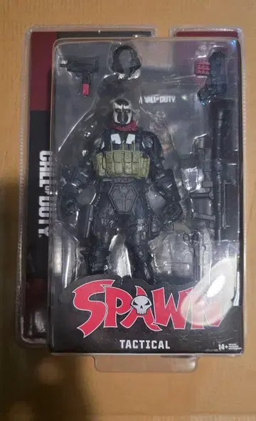 맥팔렌토이즈 택티컬 스폰