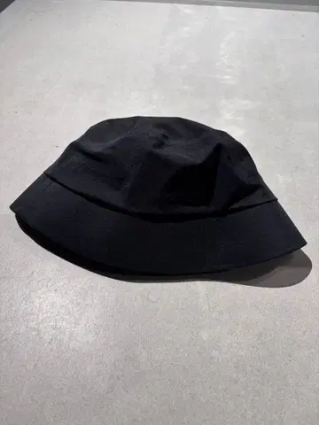 골드윈 GORE-TEX 블랙 버킷햇