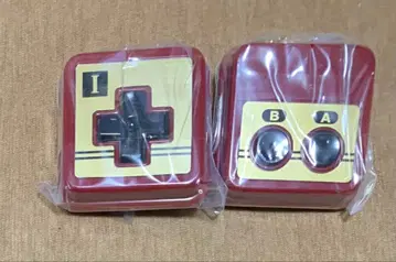 닌텐도 패미컴 컨트롤러 키링 2개