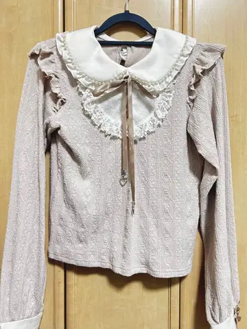 노에미 noemie 상의 블라우스 니트 하트 리본