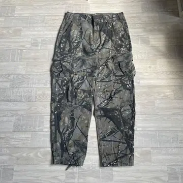WHO'S WHO gallery 리얼 트리 팬츠