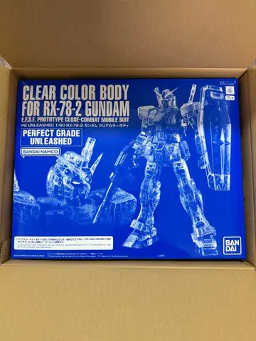 PG UNLEASHED RX-78-2 건담 클리어 컬러
