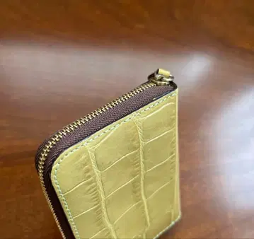 J&M DAVIDSON 악어 무늬 가죽 카드 케이스 / 지갑