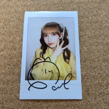 FRUITS ZIPPER 하야세 노엘 온특 폴라로이드 사인