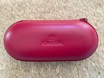 OMEGA 시계 케이스 레드