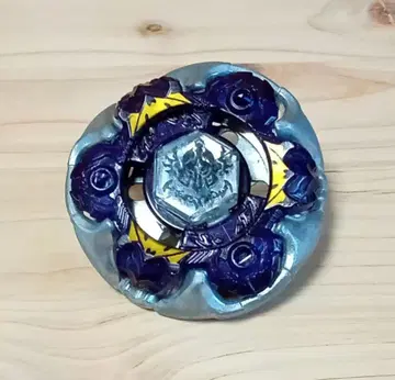 메탈 파이트 베이블레이드 그래비티 페르세우스 AD145WD