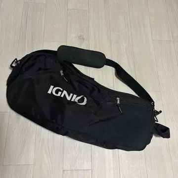 IGNIO 블랙 배드민턴 백