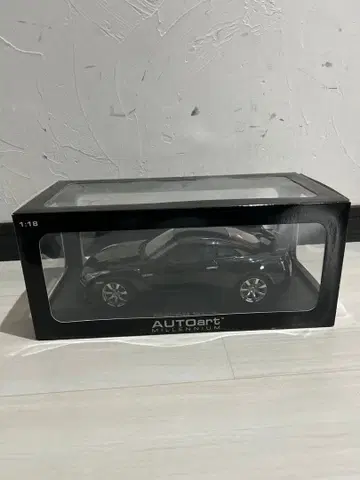 오토아트 밀레니엄 닛산 GT-R