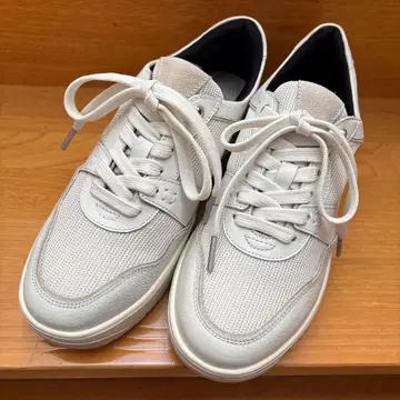 고어텍스 캐주얼 스니커즈 화이트 24cm